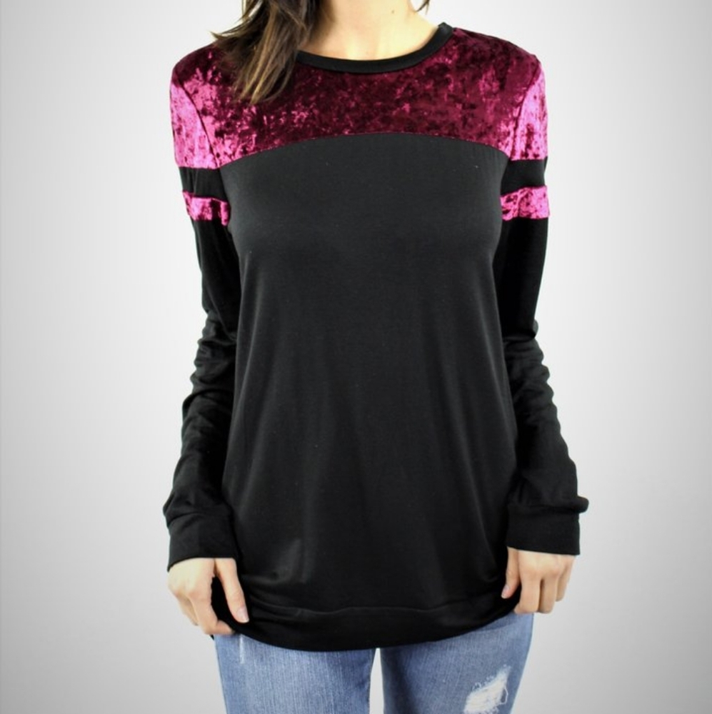 New Junior's Boutique Black/red Velvet top
